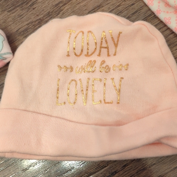 Girls 0-12M‎ Hat Bundle (4) - Picture 2 of 9